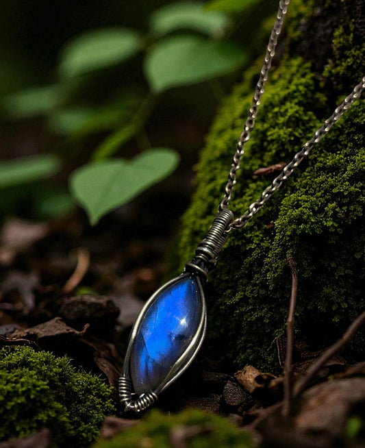 Collar con Labradorita Azul