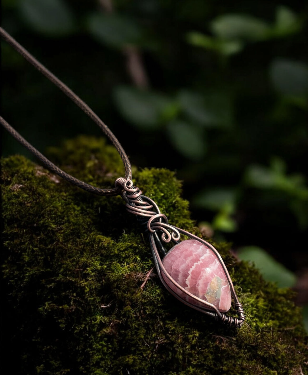 Collar con Rodocrosita en Cobre