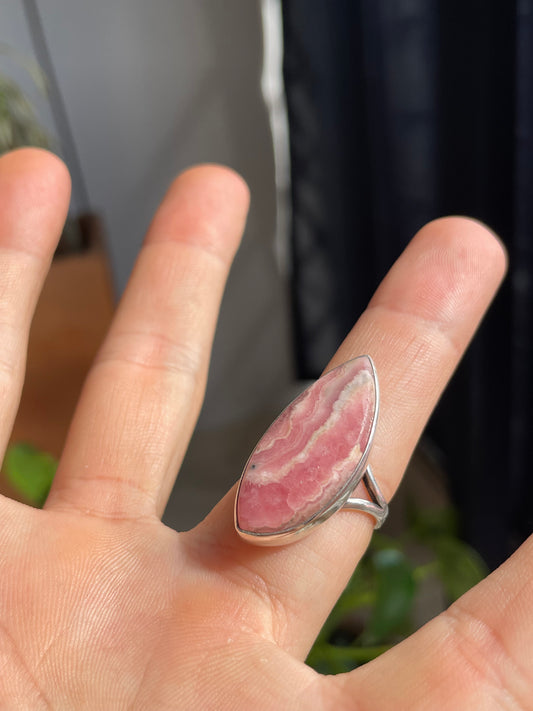 Anillo con Rodocrosita en Plata