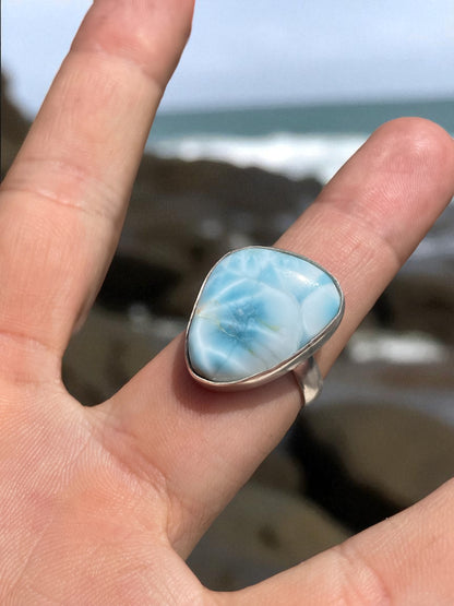 Anillo en Plata con Larimar Natural