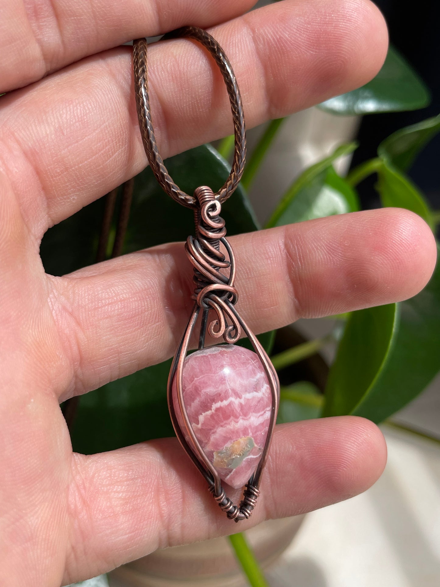 Collar con Rodocrosita en Cobre