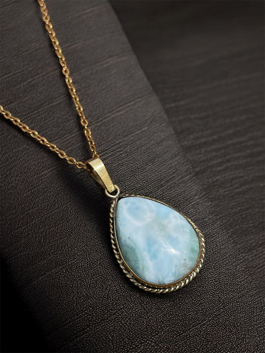 Collar con Larimar en Bronce