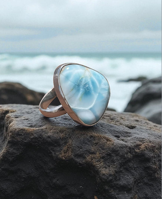 Anillo en Plata con Larimar Natural