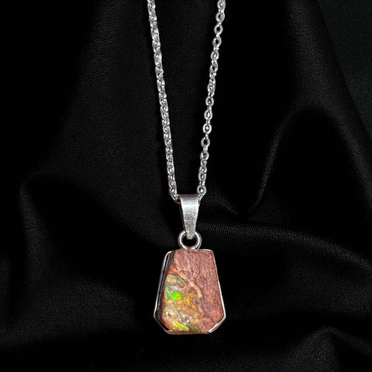 Ópalo en Matriz Natural, Rústico, Engaste en Plata 925